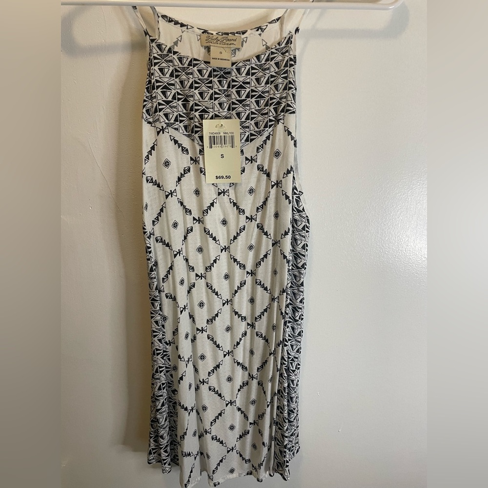 NWT! White and black Lucky brand tank top